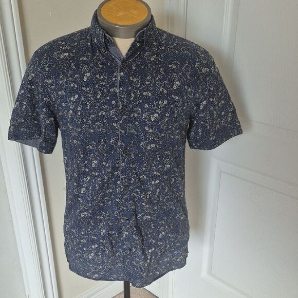 Buffalo David Bitton Navy Floral Button Down Shirt - Picture 1 of 16